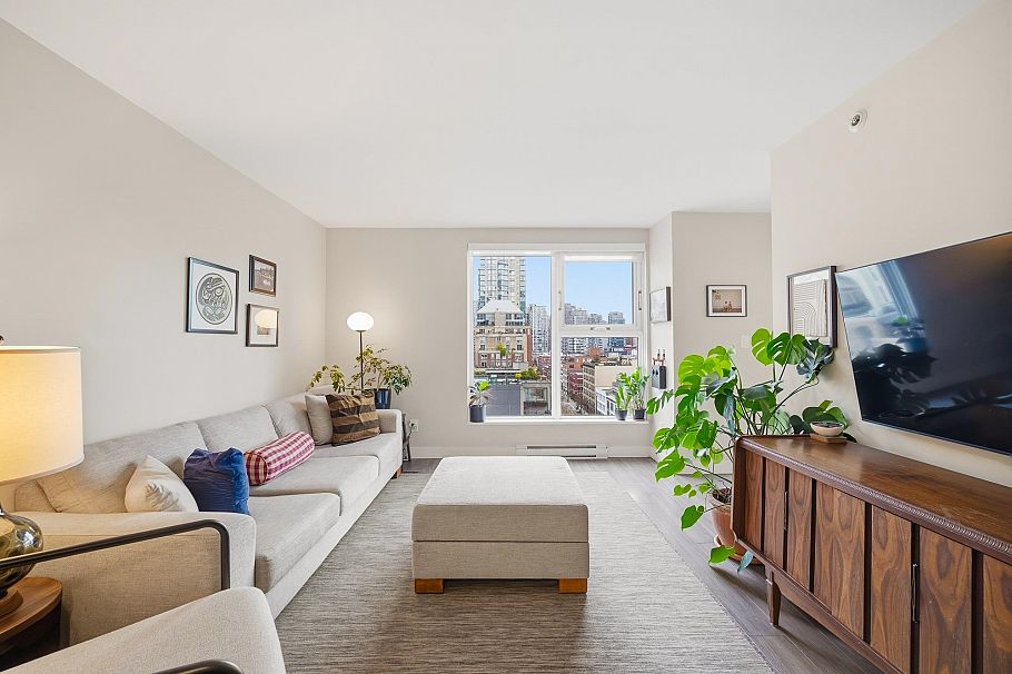 1202 1323 Homer Street Vancouver, BC - 2