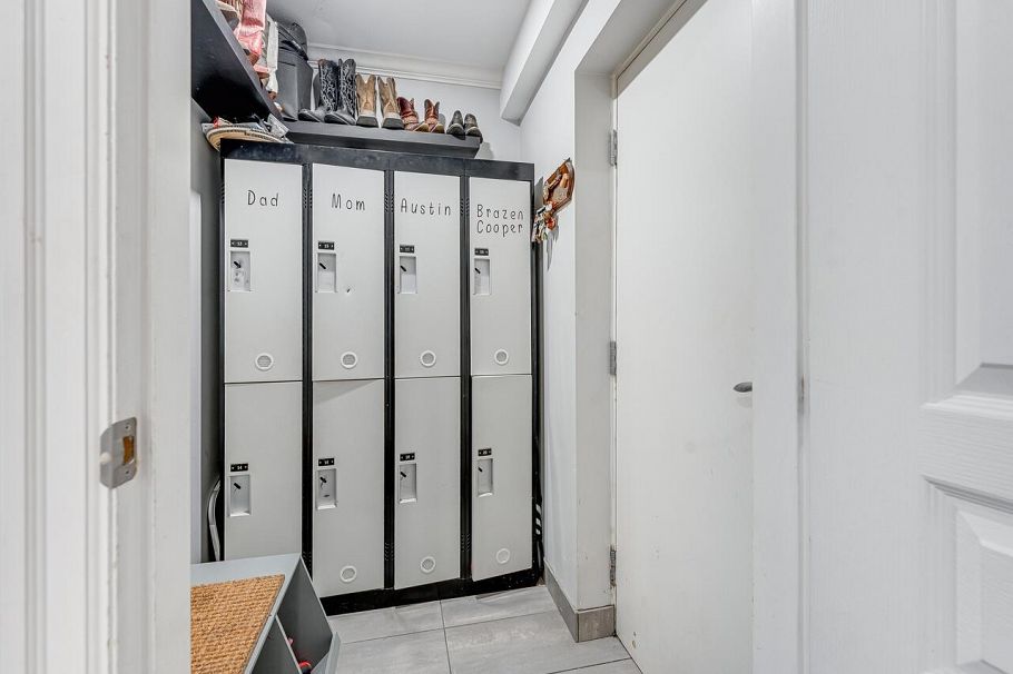 18 1073 Lynn Valley Road North Vancouver, BC - 18