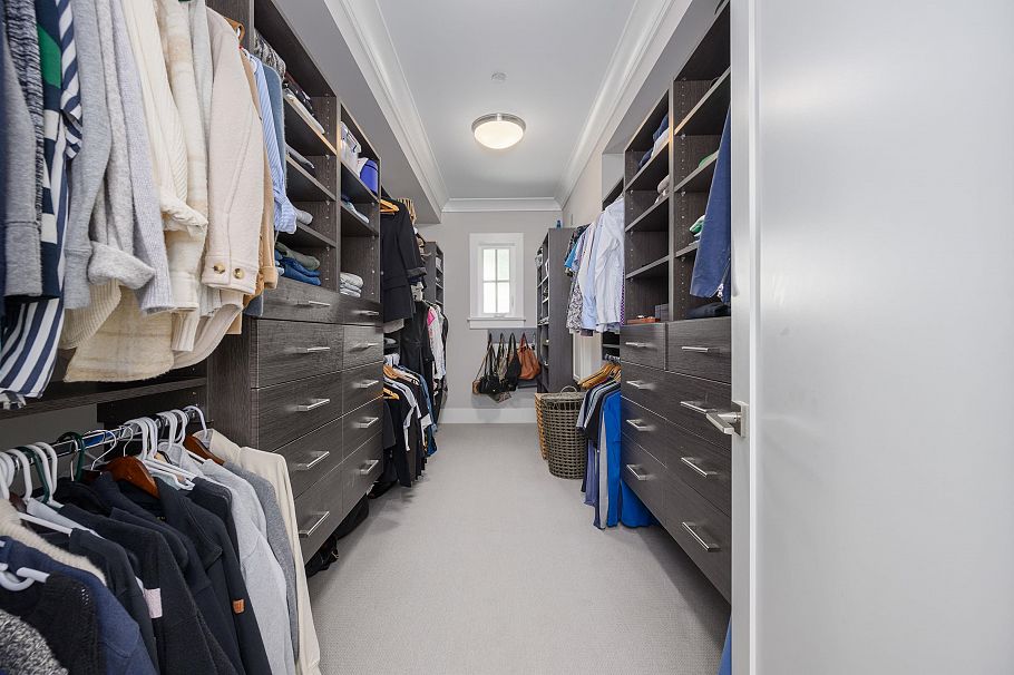 4297 W 11th Avenue Vancouver, BC - 28