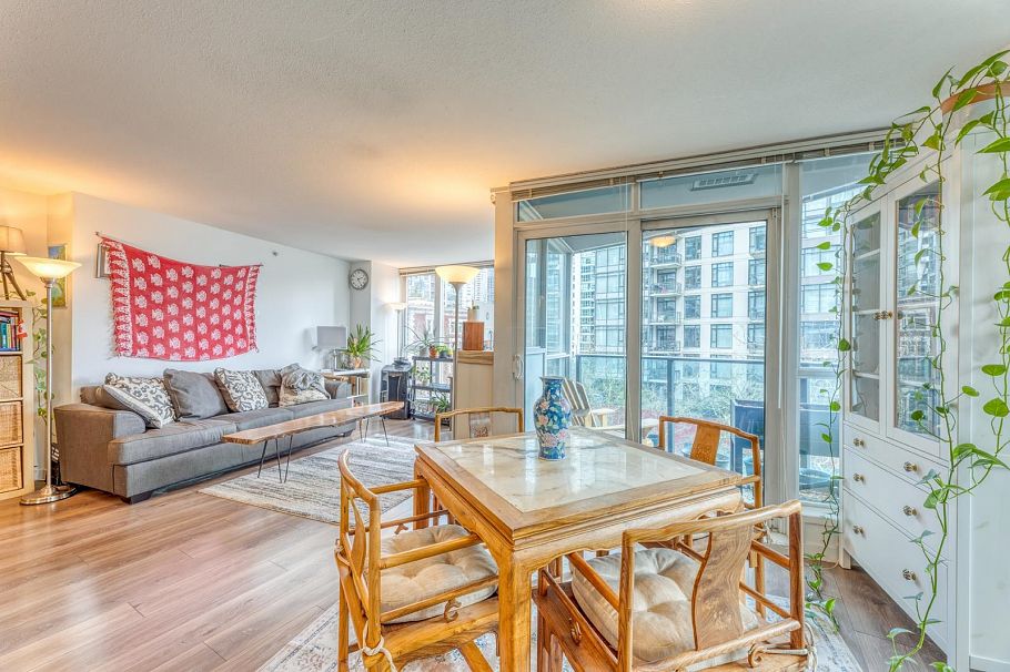 501 1189 Melville Street Vancouver, BC - 9