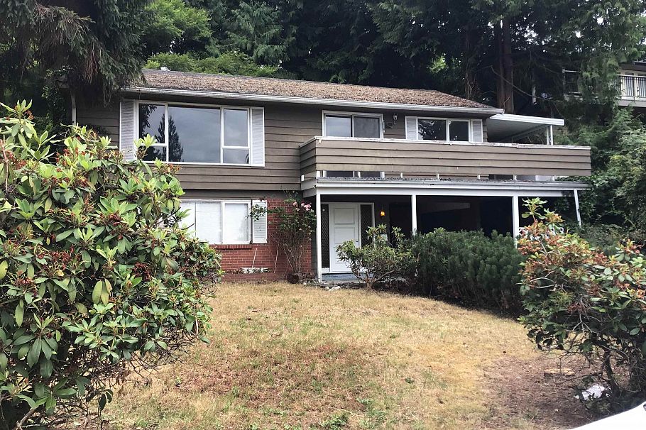 528 Greenway Avenue North Vancouver, BC - 1