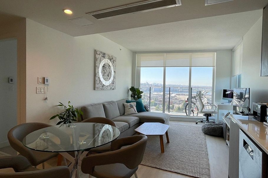 2005 1401 Hunter Street North Vancouver, BC - 19