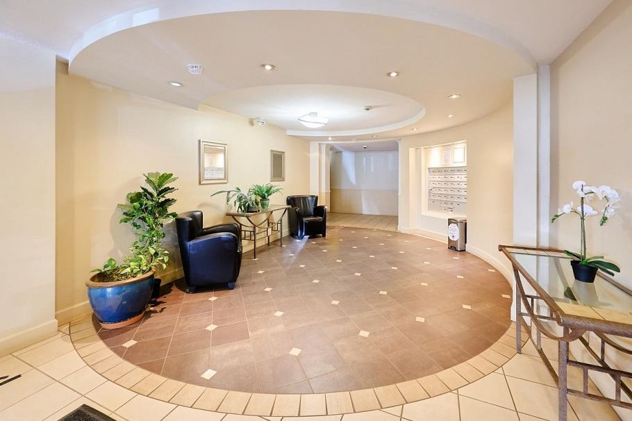 105 2226 W 12th Avenue Vancouver, BC - 2