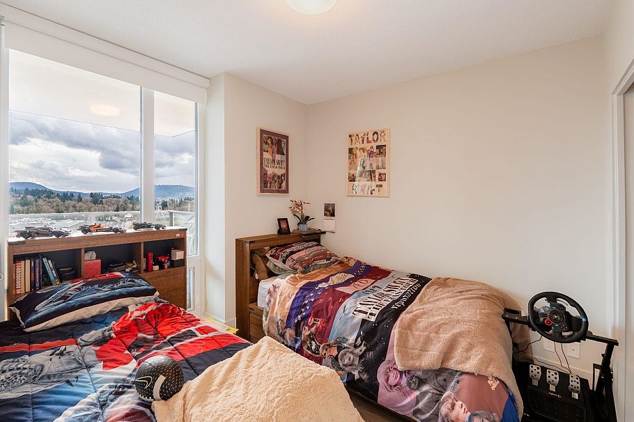 1702 680 Seylynn Crescent North Vancouver, BC - 13