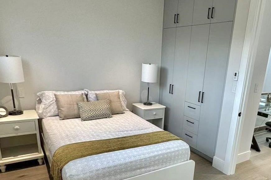 3349 W 19th Avenue Vancouver, BC - 19