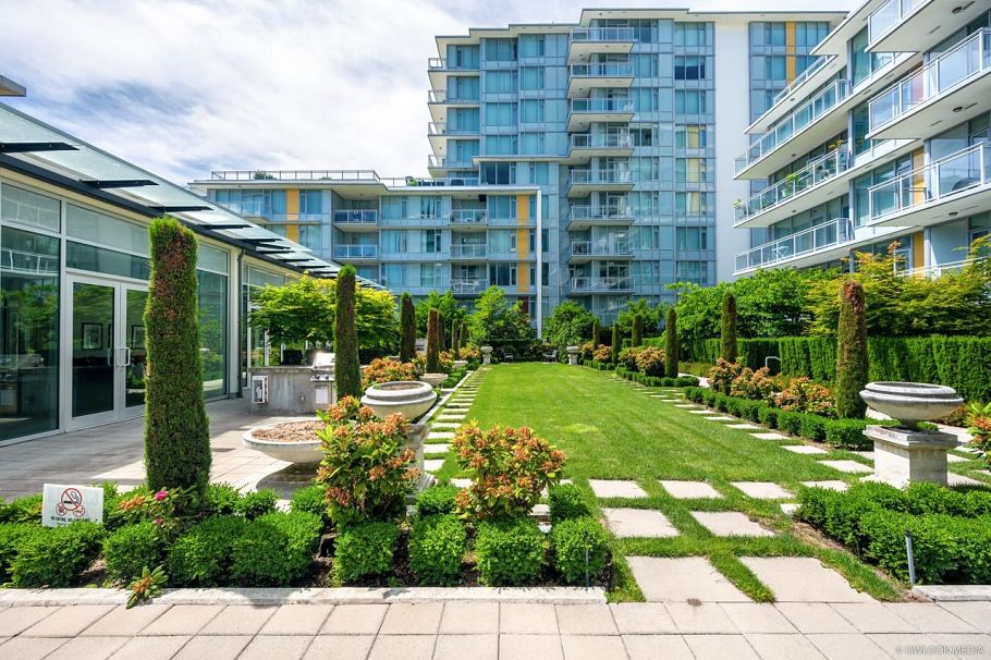 42 8628 Hazelbridge Way Richmond, BC - 33