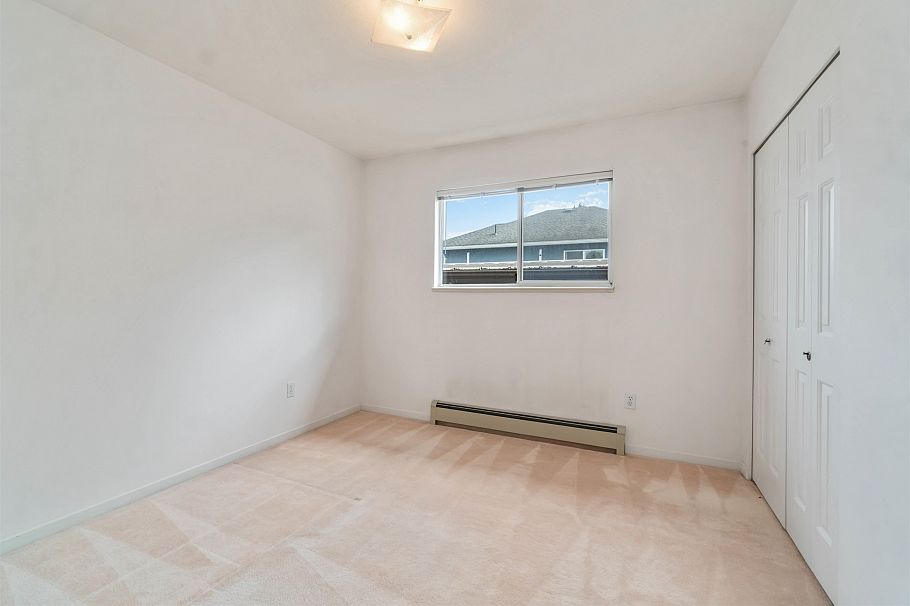 2667 E 47th Avenue Vancouver, BC - 10