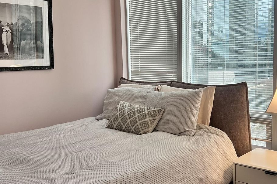 607 989 Nelson Street Vancouver, BC - 11