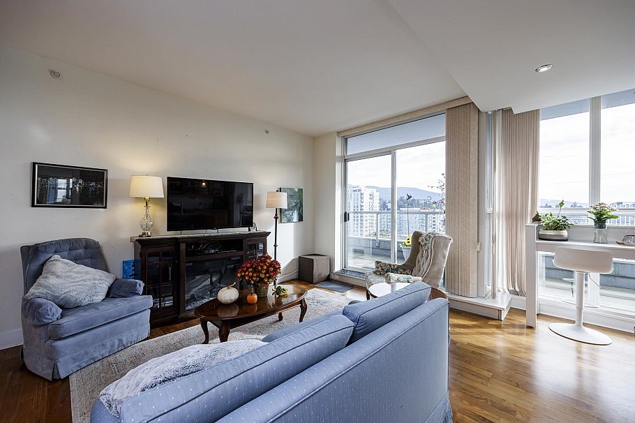 1702 121 W 16th Street North Vancouver, BC - 13