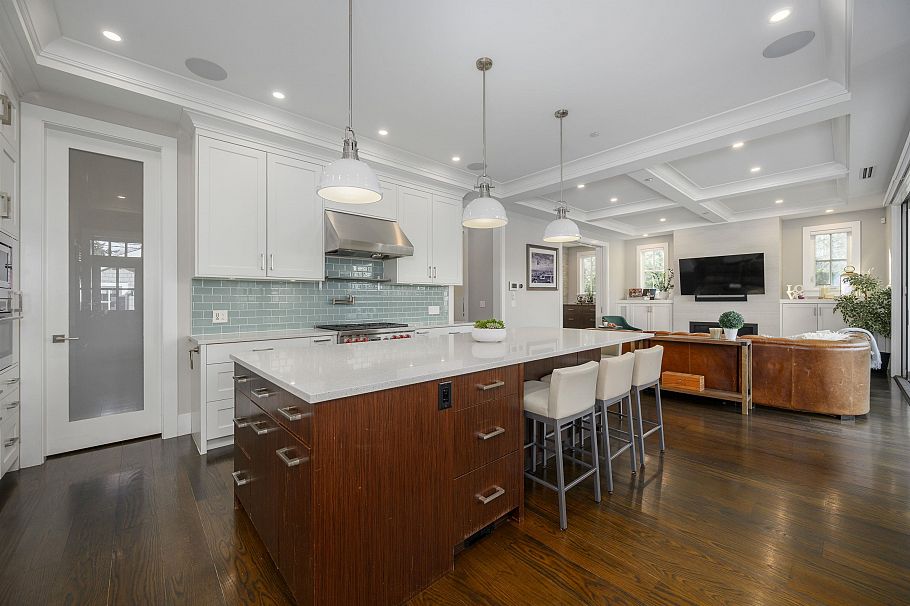 4297 W 11th Avenue Vancouver, BC - 11