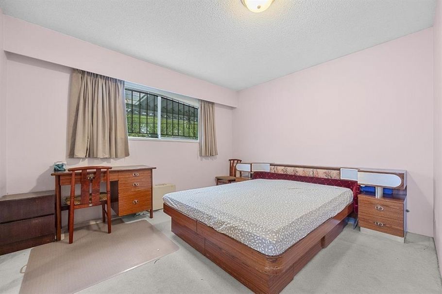 919 E 39th Avenue Vancouver, BC - 31