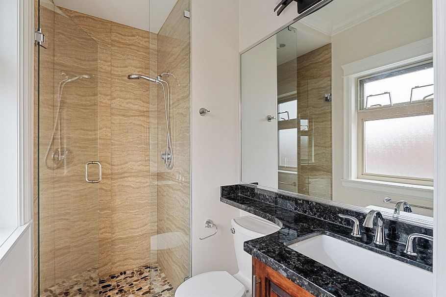 1909 E 64th Avenue Vancouver, BC - 15