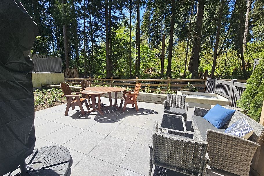 109 2325 Emery Court North Vancouver, BC - 9