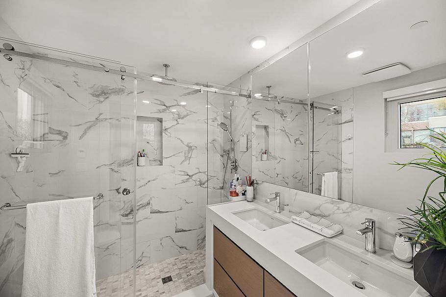 401 2687 Maple Street Vancouver, BC - 34