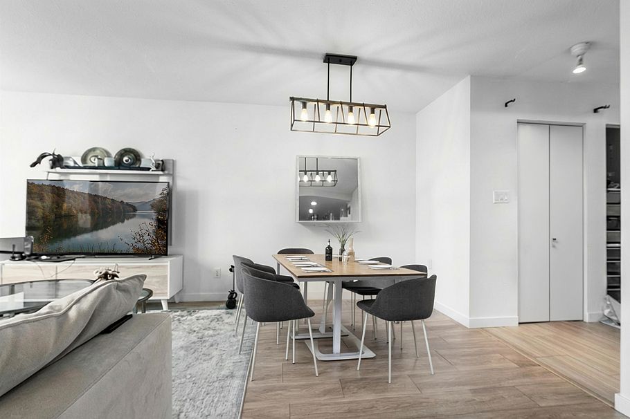 2605 1008 Cambie Street Vancouver, BC - 6