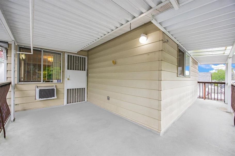 919 E 39th Avenue Vancouver, BC - 16