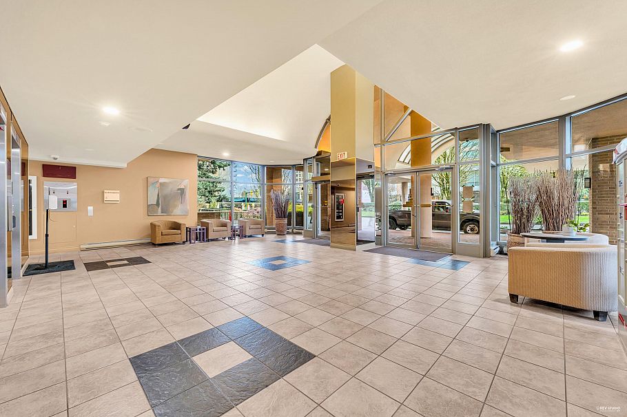 2301 5885 Olive Avenue Burnaby, BC - 35