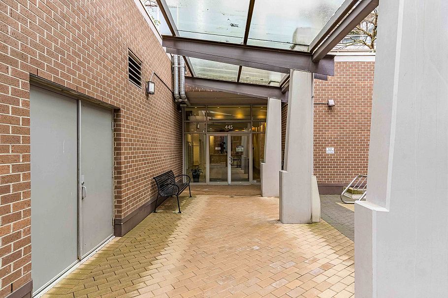 704 445 W 2nd Avenue Vancouver, BC - 20