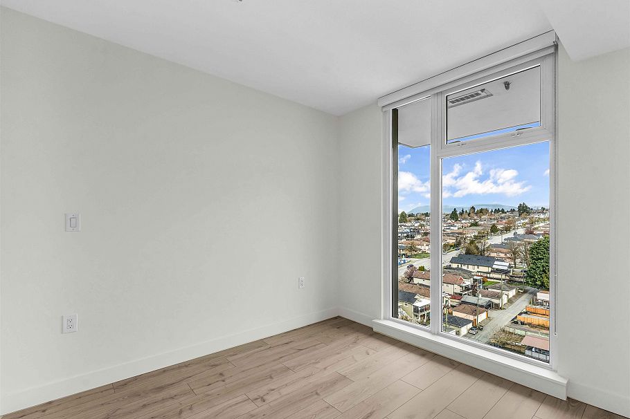 1302 8181 Chester Street Vancouver, BC - 13