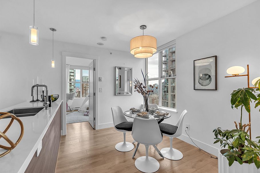 2504 969 Richards Street Vancouver, BC - 14