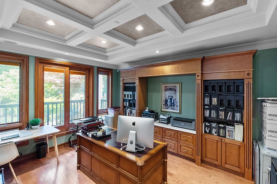 1155 W 54th Avenue Vancouver, BC - 5