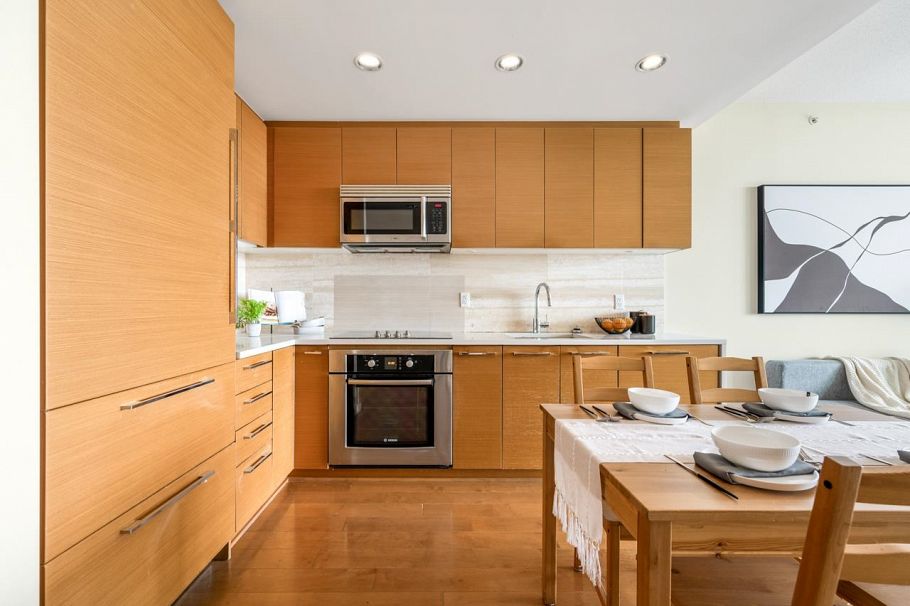 1503 5728 Berton Avenue Vancouver, BC - 10