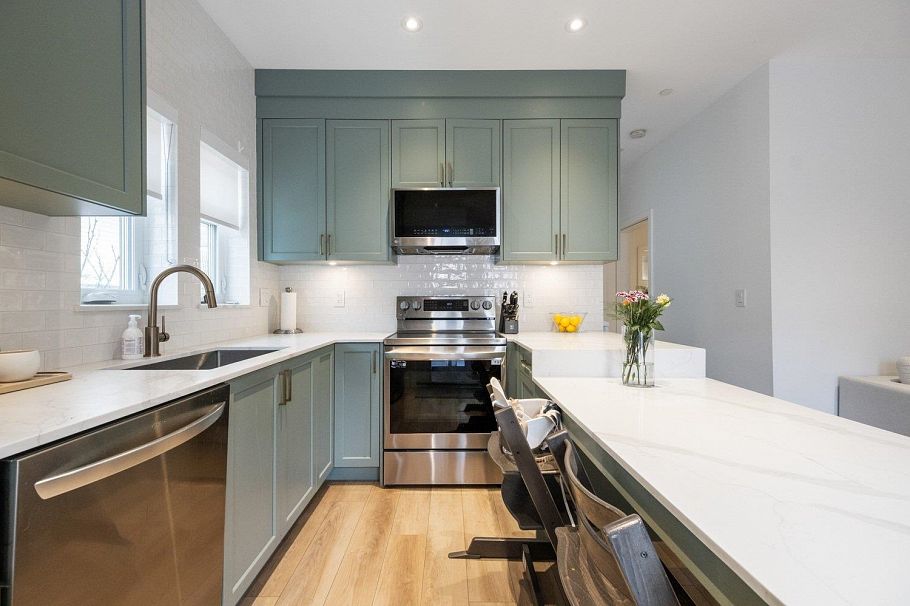 720 E 30th Avenue Vancouver, BC - 6