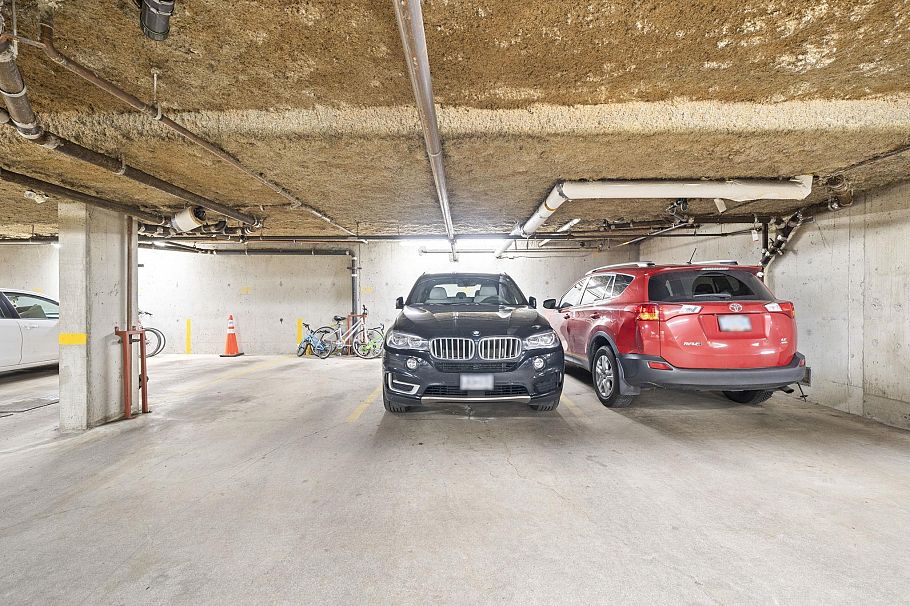 304 1550 Fell Avenue North Vancouver, BC - 26