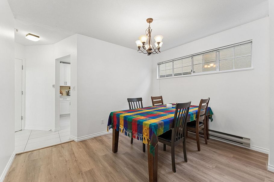 42 6511 Chambord Place Vancouver, BC - 22