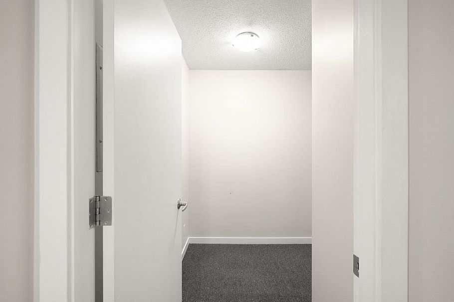 1615 938 Smithe Street Vancouver, BC - 13