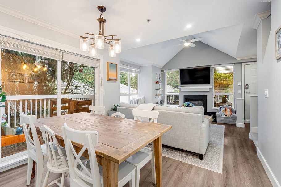 18 1073 Lynn Valley Road North Vancouver, BC - 4