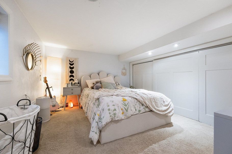 720 E 30th Avenue Vancouver, BC - 32