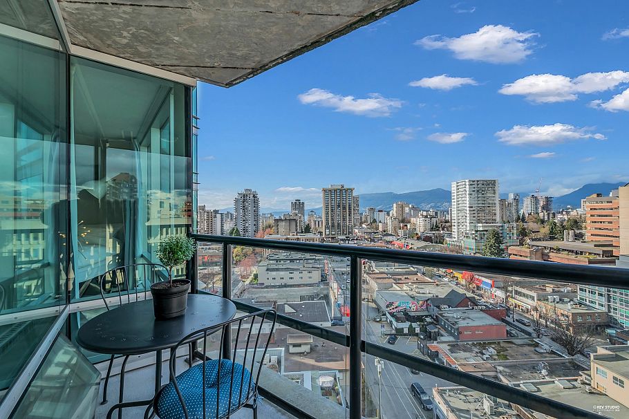 1501 1003 Burnaby Street Vancouver, BC - 5