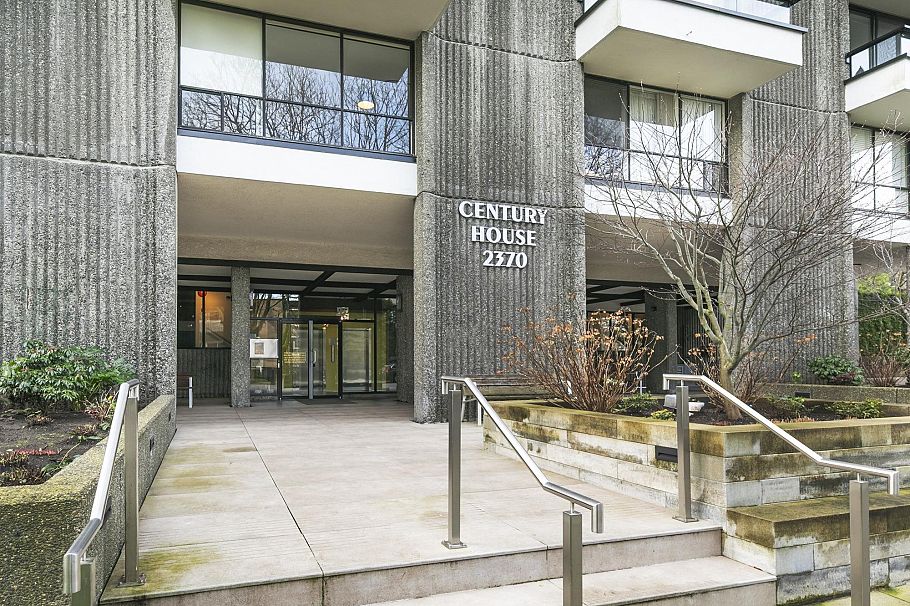 501 2370 W 2nd Avenue Vancouver, BC - 1