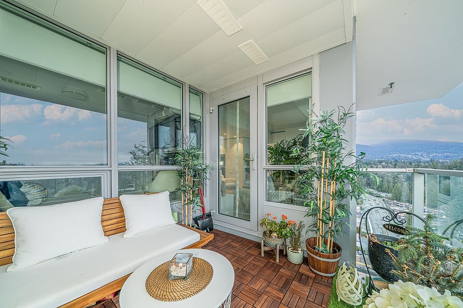 2102 1632 Lions Gate Lane North Vancouver, BC - 4