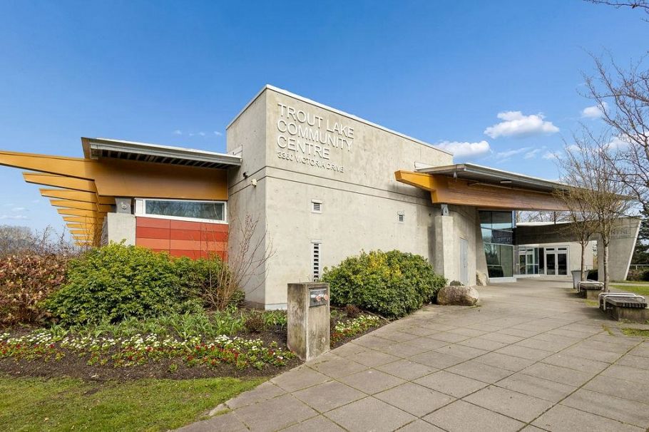 1 3391 Victoria Drive Vancouver, BC - 38