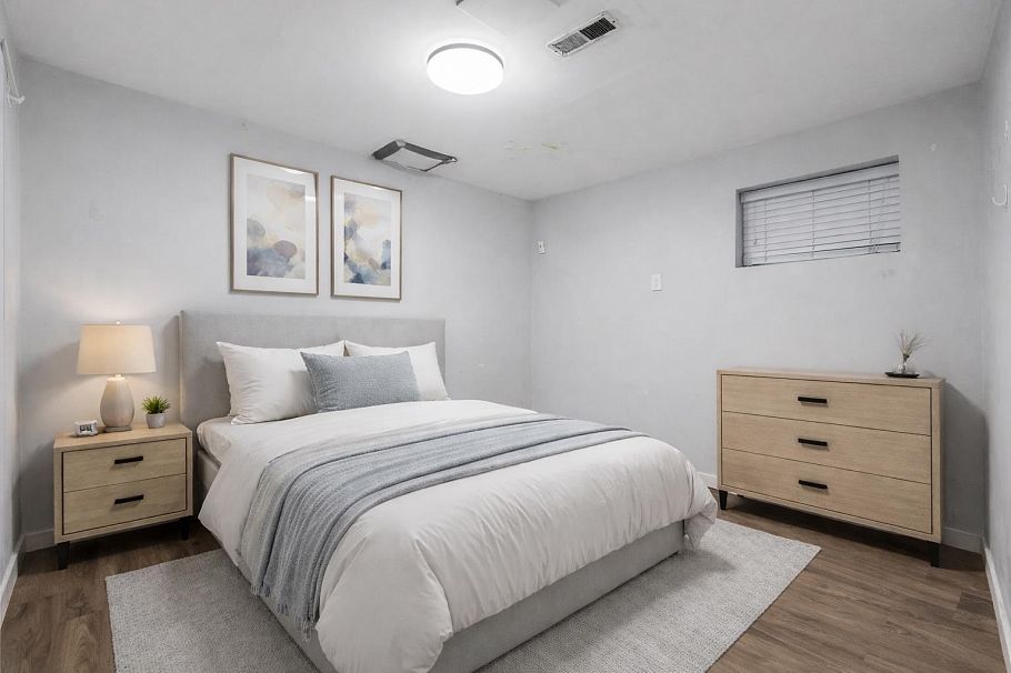 657 E 57th Avenue Vancouver, BC - 15