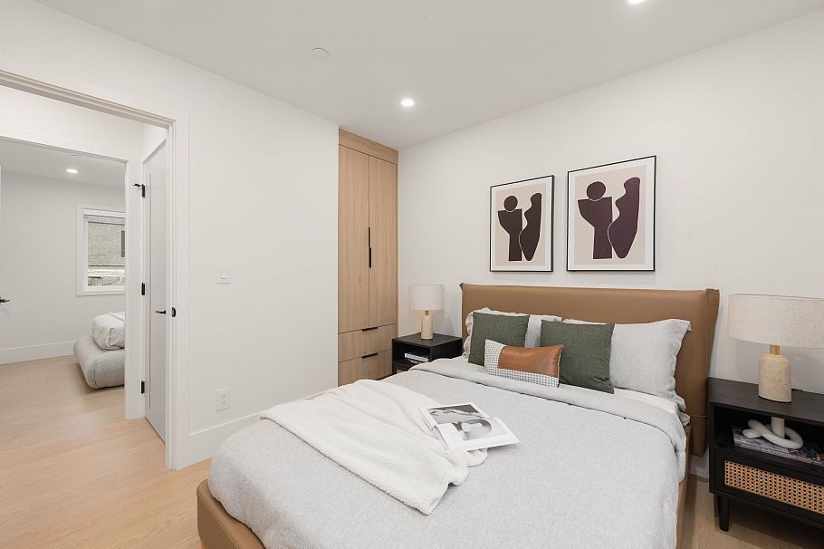 1 3393 Victoria Drive Vancouver, BC - 20