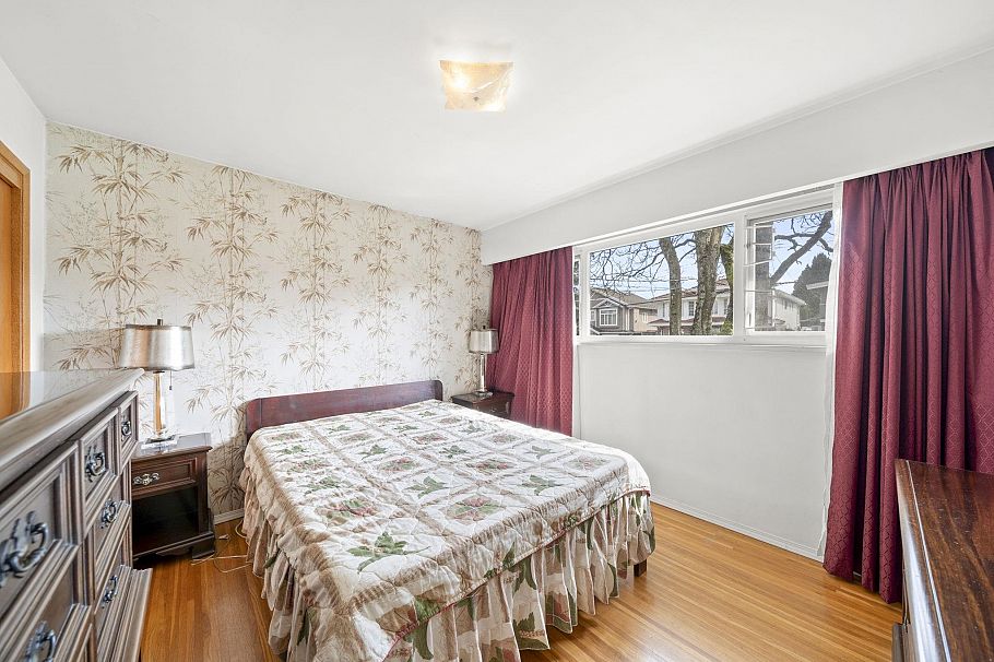 3783 Price Street Burnaby, BC - 17