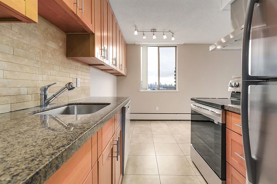 1411 2016 Fullerton Avenue North Vancouver, BC - 10