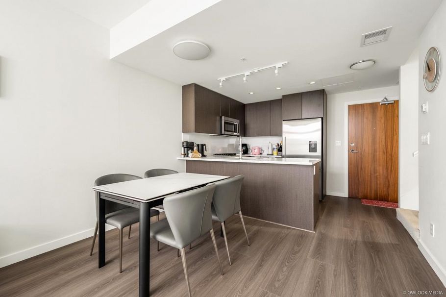 42 8628 Hazelbridge Way Richmond, BC - 10