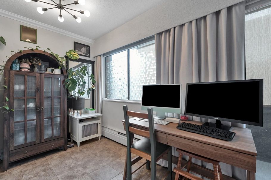 103 214 E 15th Street North Vancouver, BC - 13