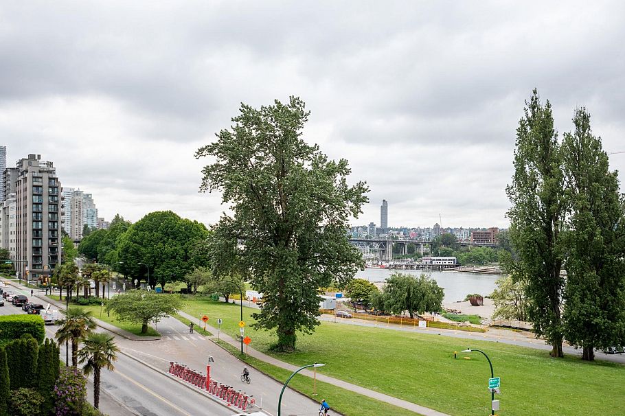 5A 1403 Beach Avenue Vancouver, BC - 35