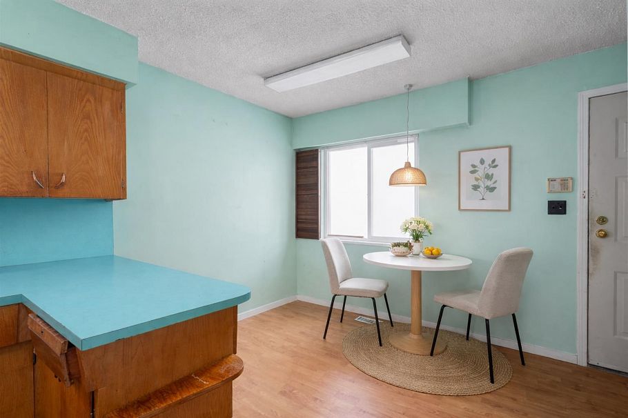 657 E 57th Avenue Vancouver, BC - 12