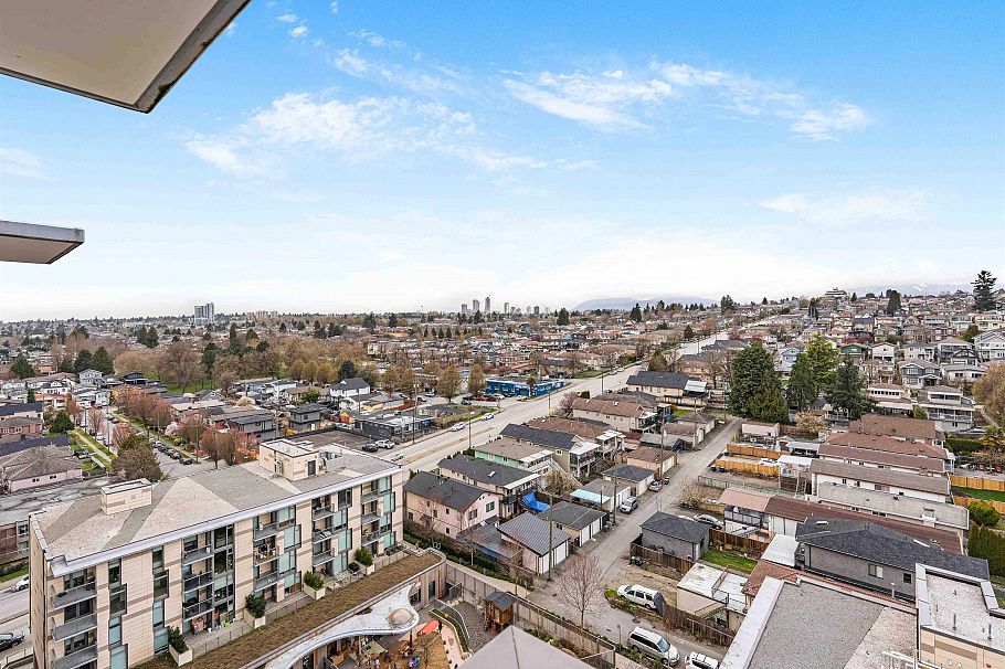 1302 8181 Chester Street Vancouver, BC - 25