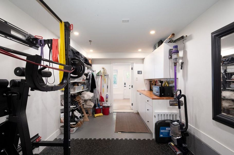 1026 E 13th Avenue Vancouver, BC - 36