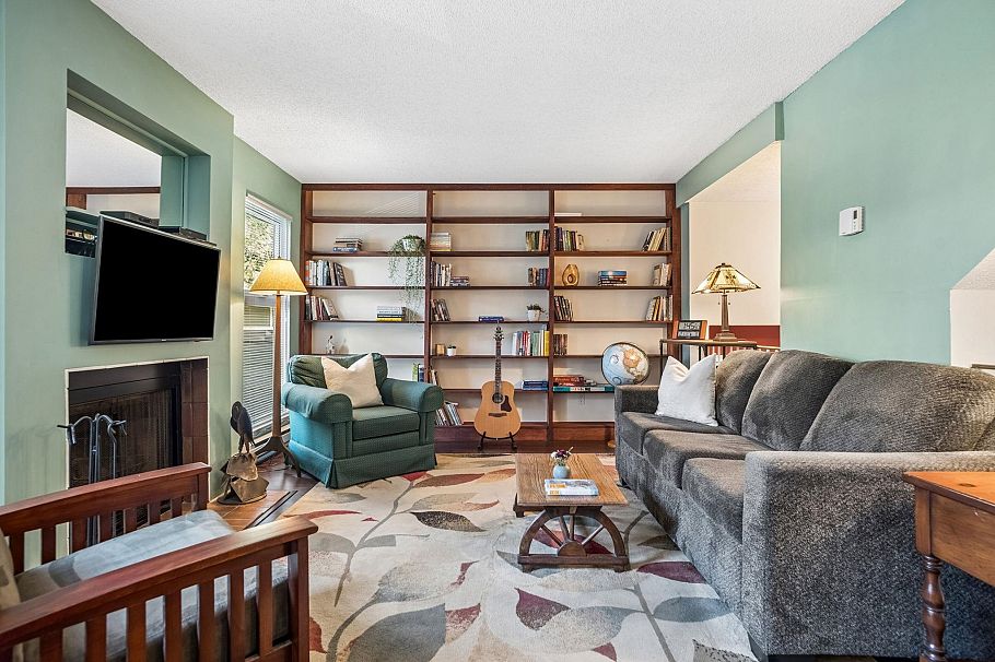 7250 Appledale Place Vancouver, BC - 4
