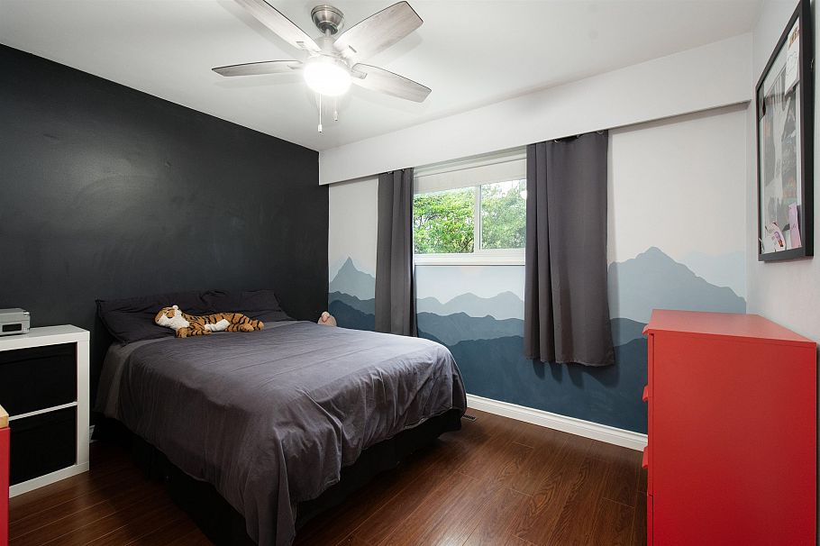 943 Shavington Street North Vancouver, BC - 19