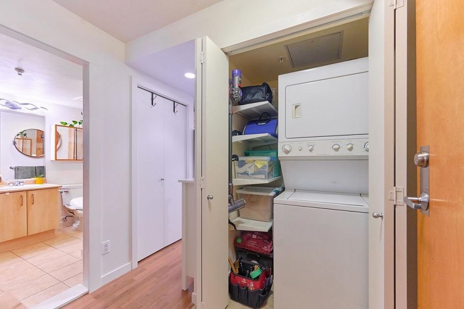 105 2226 W 12th Avenue Vancouver, BC - 4