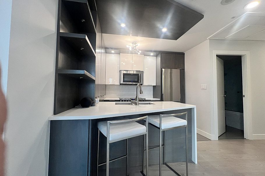 607 989 Nelson Street Vancouver, BC - 7